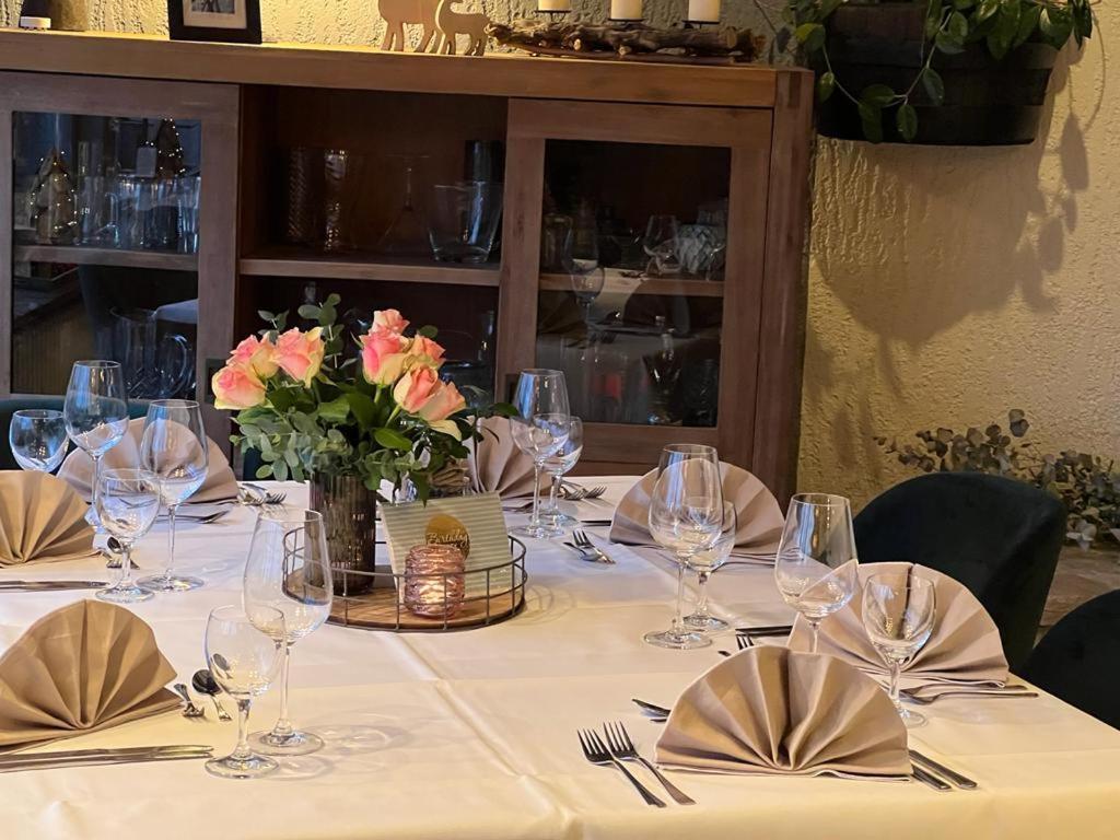 Landgasthof Ralinger Hof Ralingen Eksteriør billede